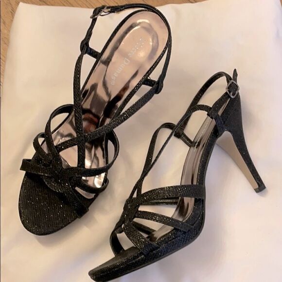 PIERRE DUMAS SHIMMERY STRAPPY SANDALS. NEW - Picture 3 of 7